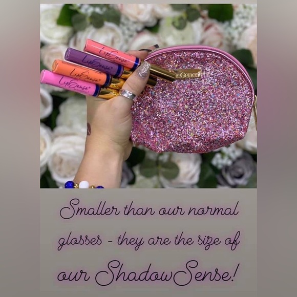 Moisturizing Gloss in Tons of Colors. Contains Vitamin E and Shea Butter - Picture 9 of 15